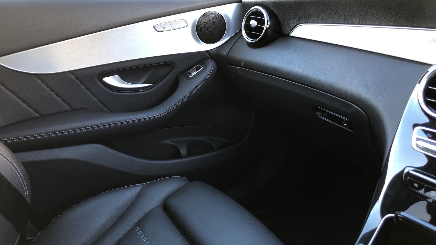 Used Mercedes-Benz GLC 2020 for sale - 76413470: Photo 34