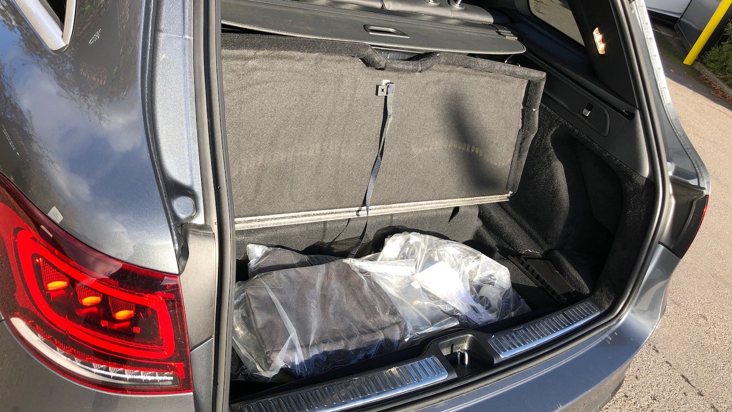 Used Mercedes-Benz GLC 2020 for sale - 76413470: Photo 40