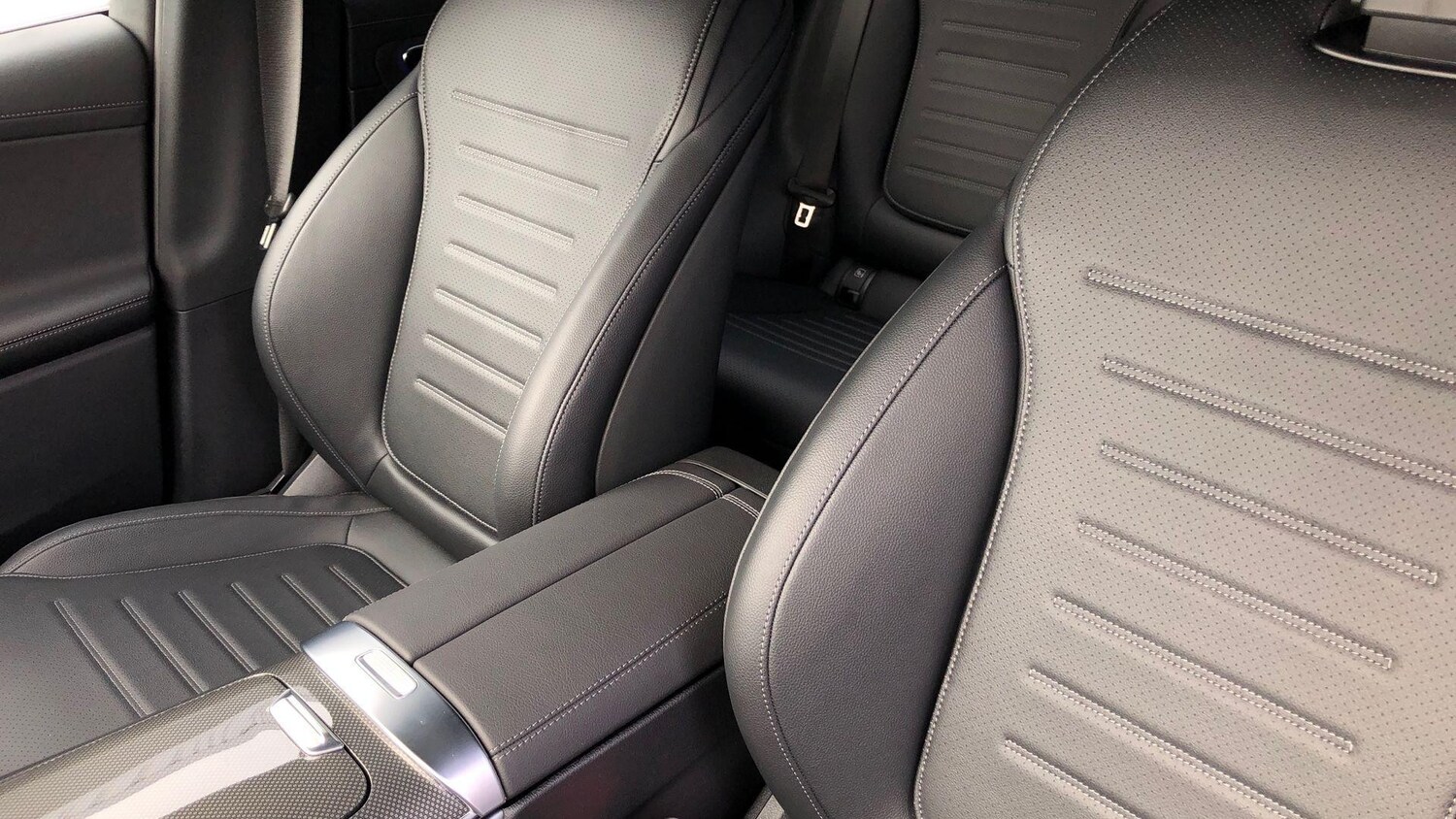 Used Mercedes-Benz GLC 2025 for sale - 77622923: Photo 11