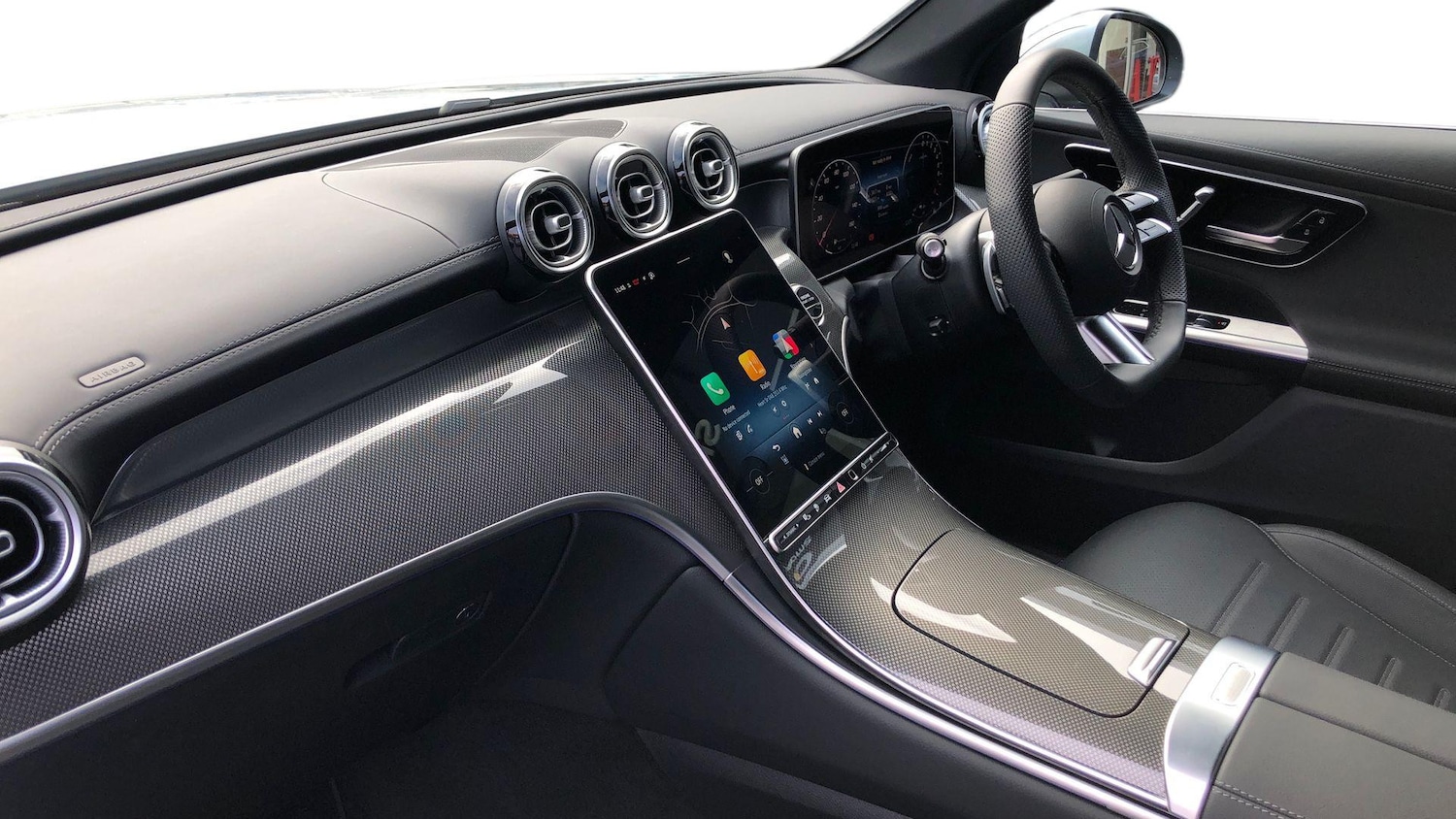 Used Mercedes-Benz GLC 2025 for sale - 77622923: Photo 8