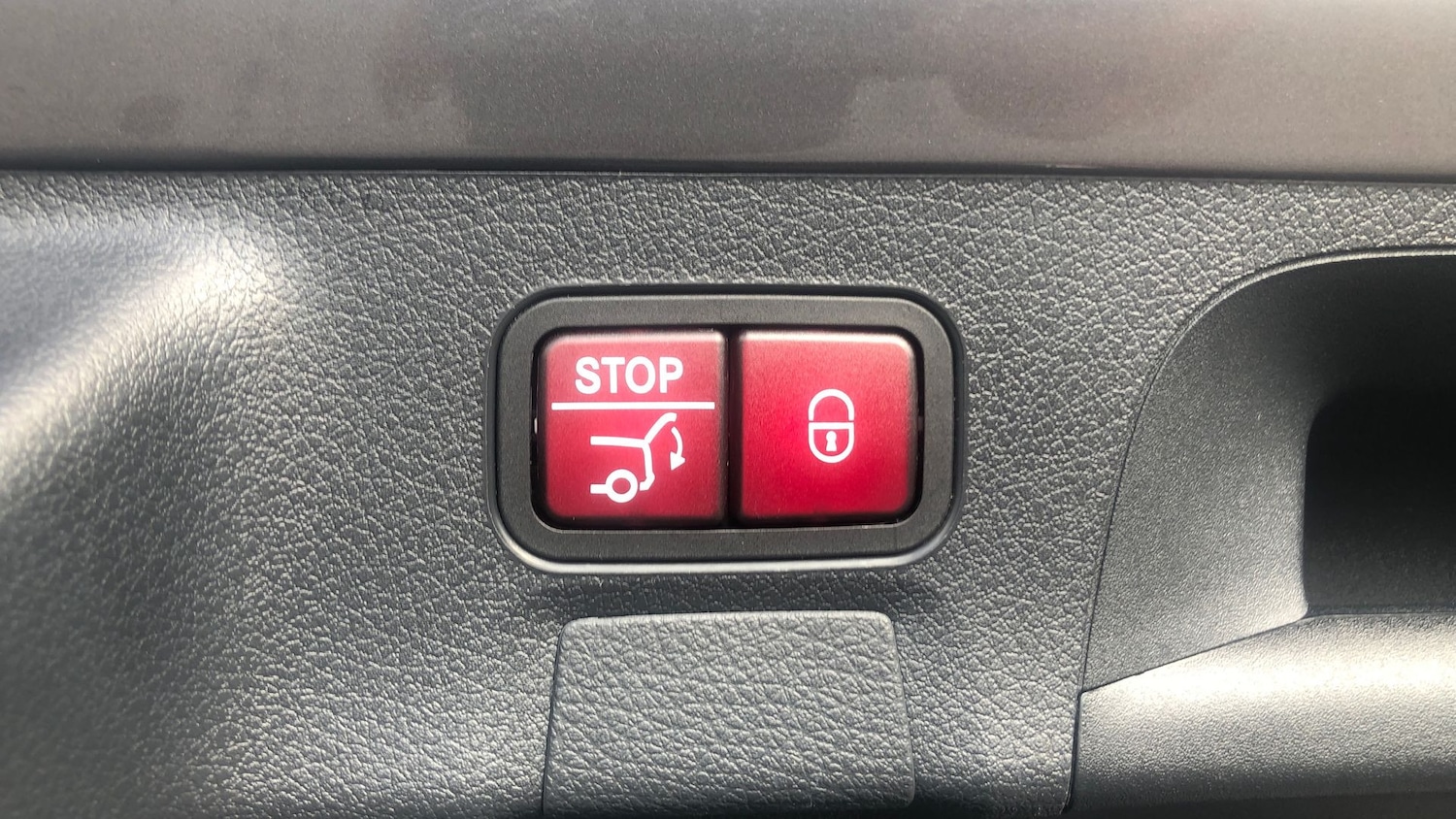 Used Mercedes-Benz CLA 2021 for sale - 76413773: Photo 40