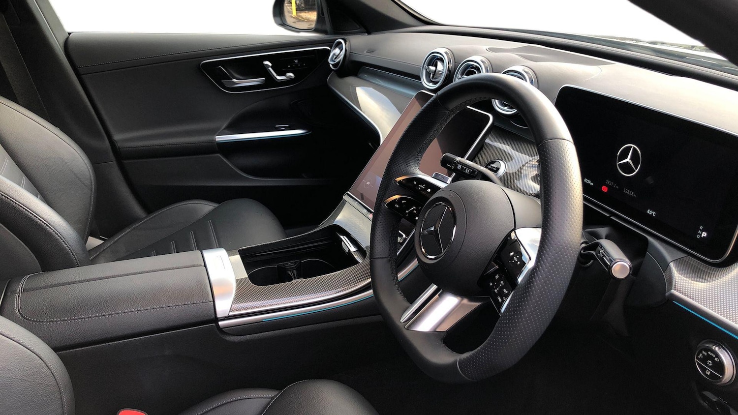 Used Mercedes-Benz C Class 2023 for sale - 77517612: Photo 3