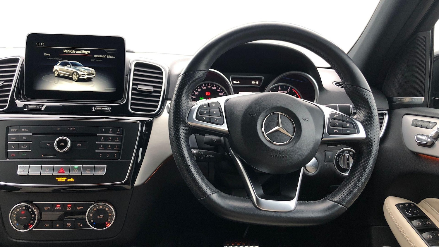 Used Mercedes-Benz GLE 2018 for sale - 77062181: Photo 9