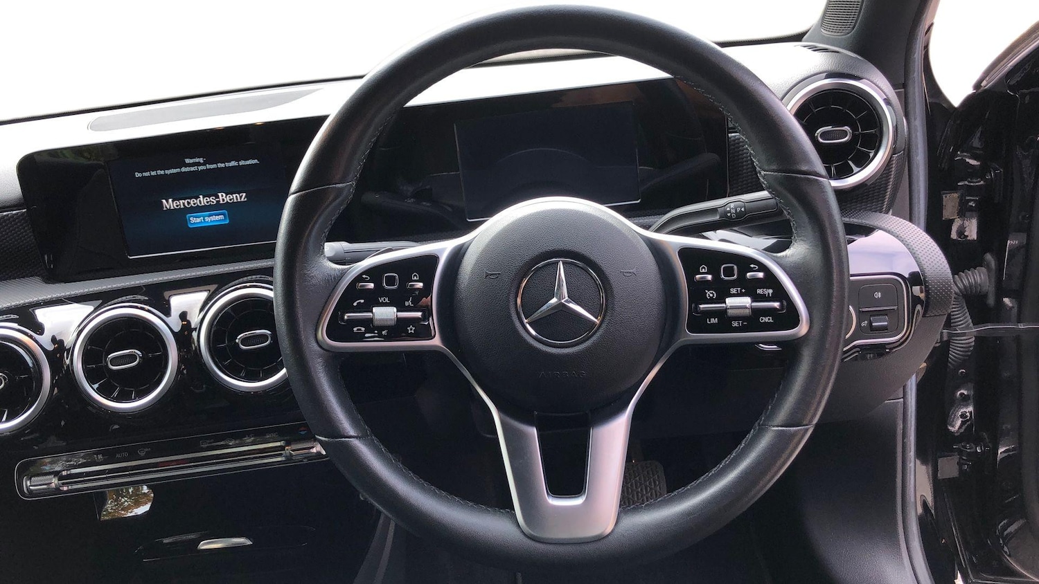Used Mercedes-Benz A-Class 2019 for sale - 76413765: Photo 9