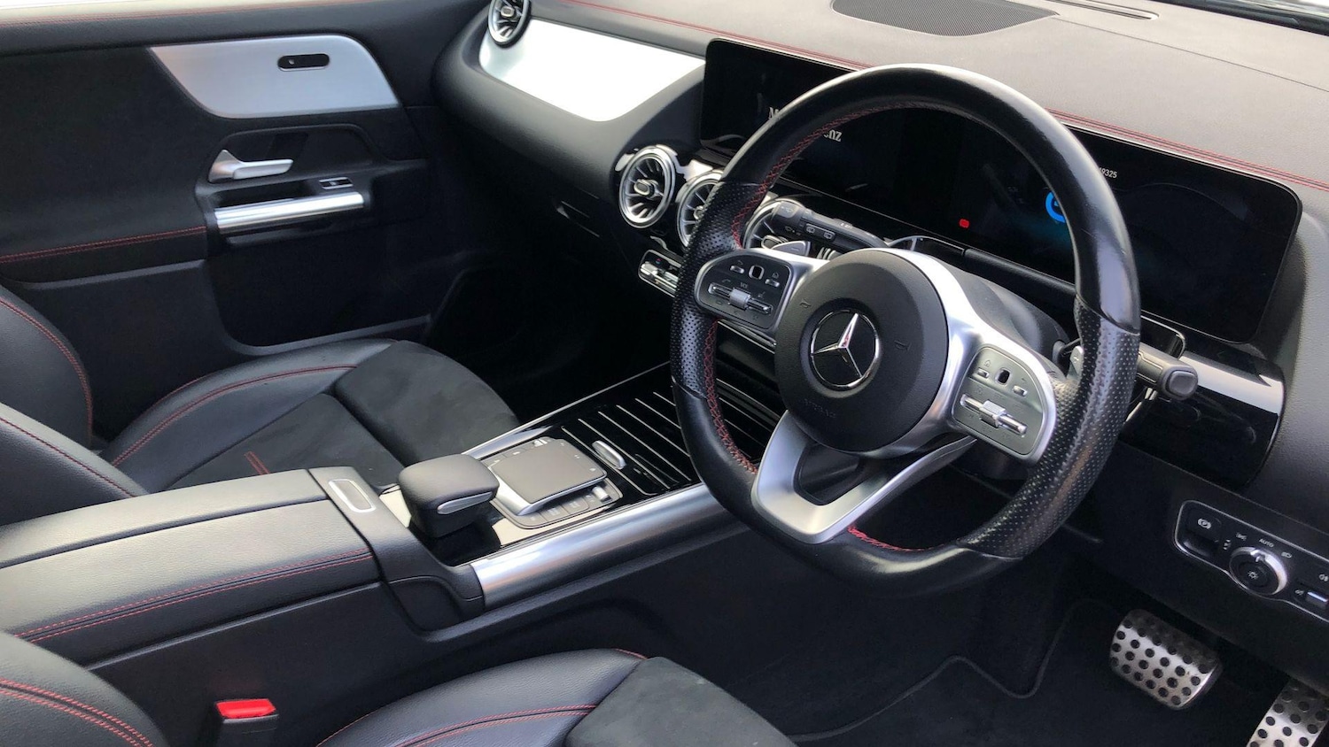 Used Mercedes-Benz EQA 2021 for sale - 77062180: Photo 3