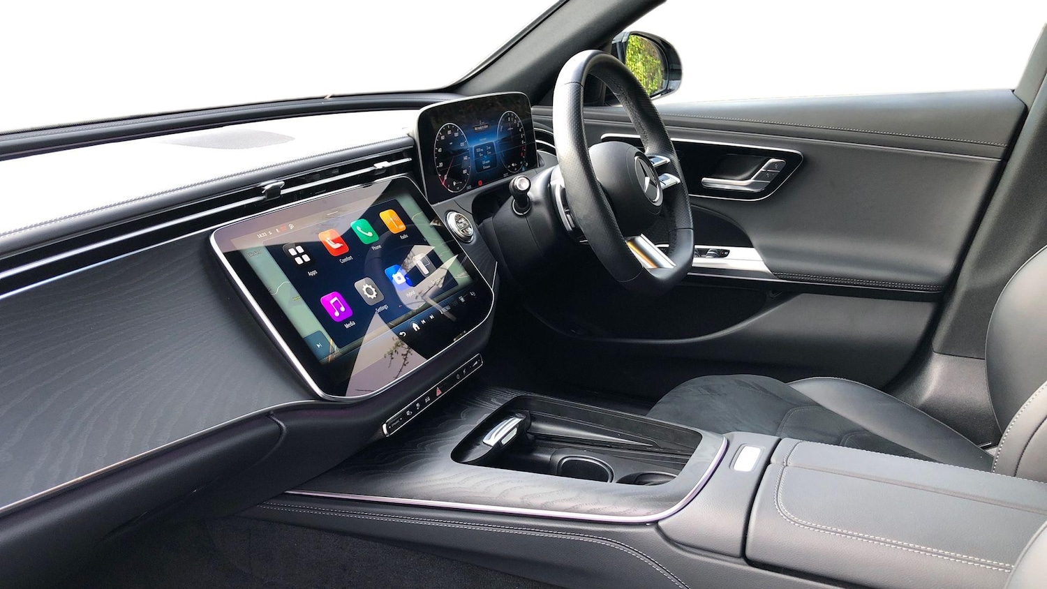 Used Mercedes-Benz E Class 2024 for sale - 76413531: Photo 8