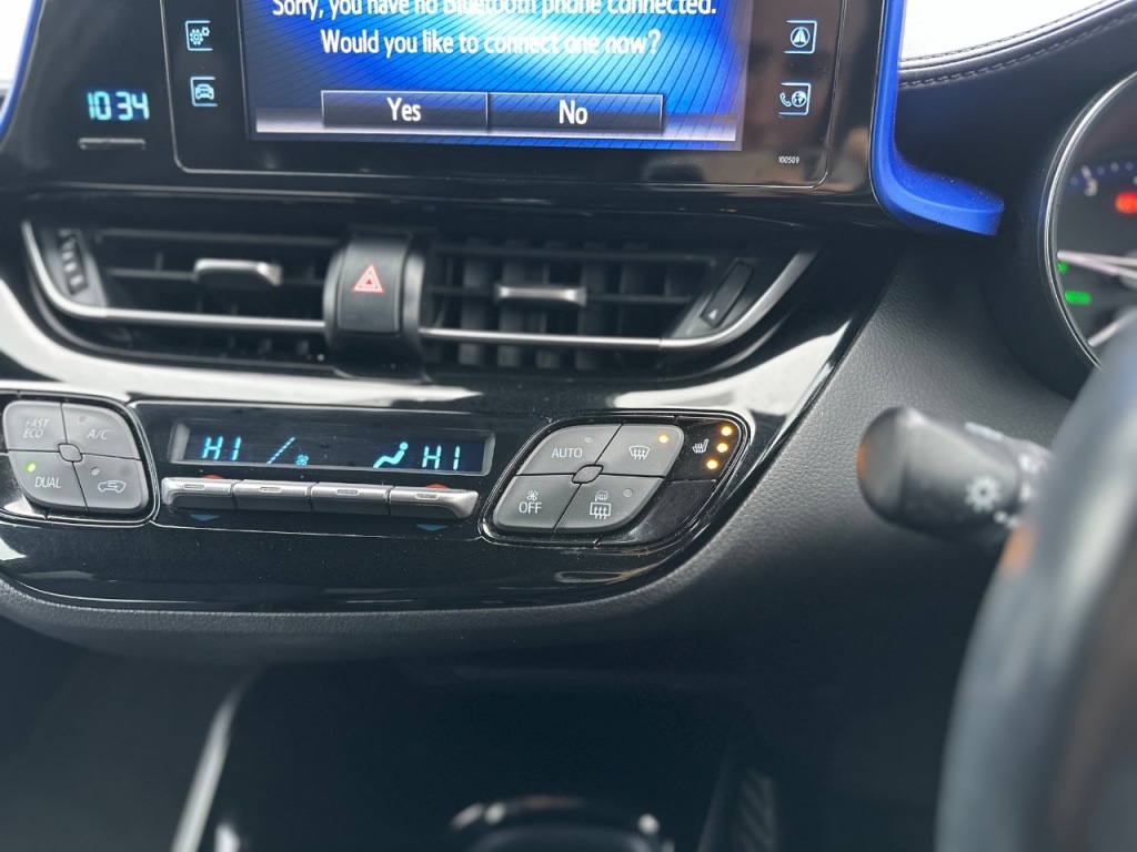 Used Toyota C-HR 2017 for sale - 76840514: Photo 16