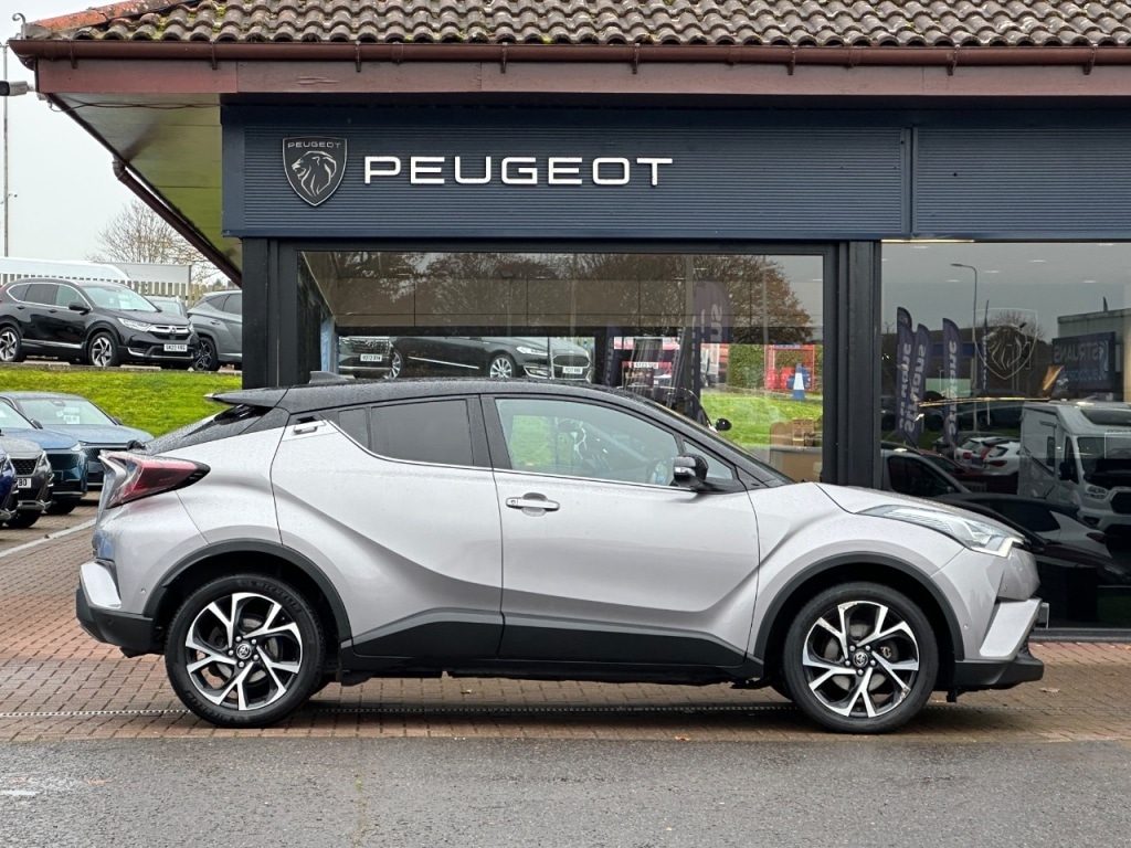 Used Toyota C-HR 2017 for sale - 76840514: Photo 27