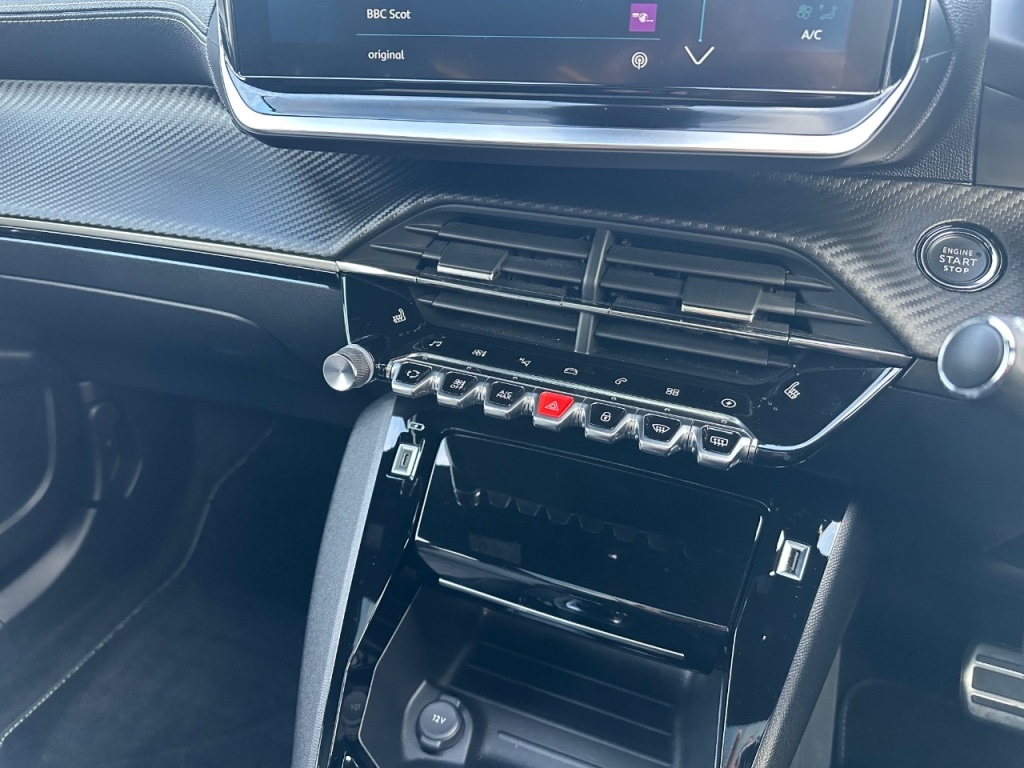 Used Peugeot 2008 2021 for sale - 77271216: Photo 10