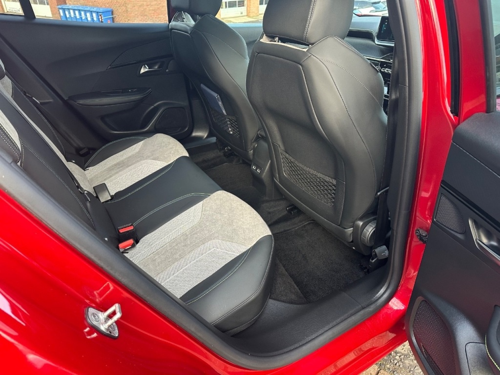 Used Peugeot 2008 2021 for sale - 77271216: Photo 6