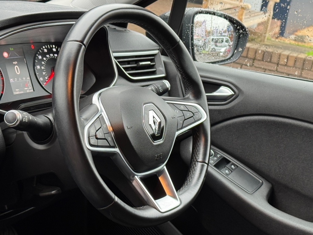 Used Renault Clio 2020 for sale - 76836135: Photo 38