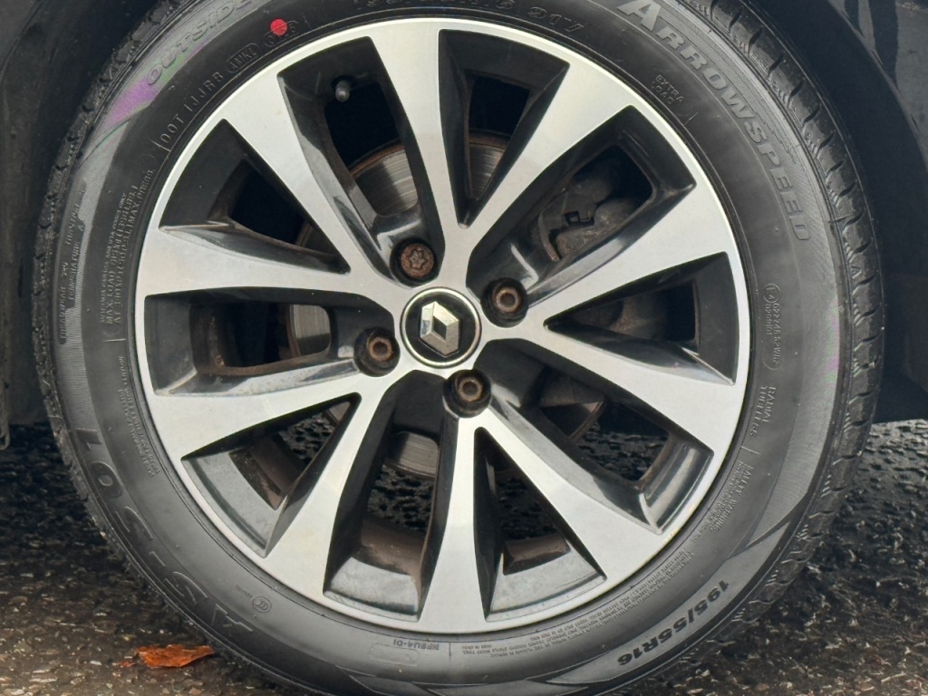 Used Renault Clio 2020 for sale - 76836135: Photo 8