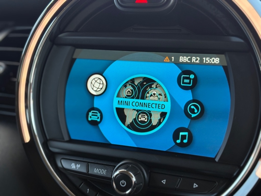 Used MINI Hatch 2019 for sale - 76840459: Photo 13