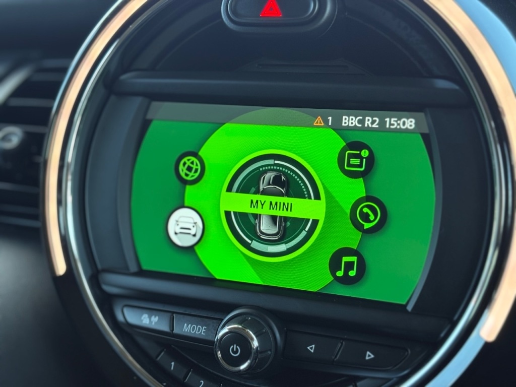 Used MINI Hatch 2019 for sale - 76840459: Photo 17