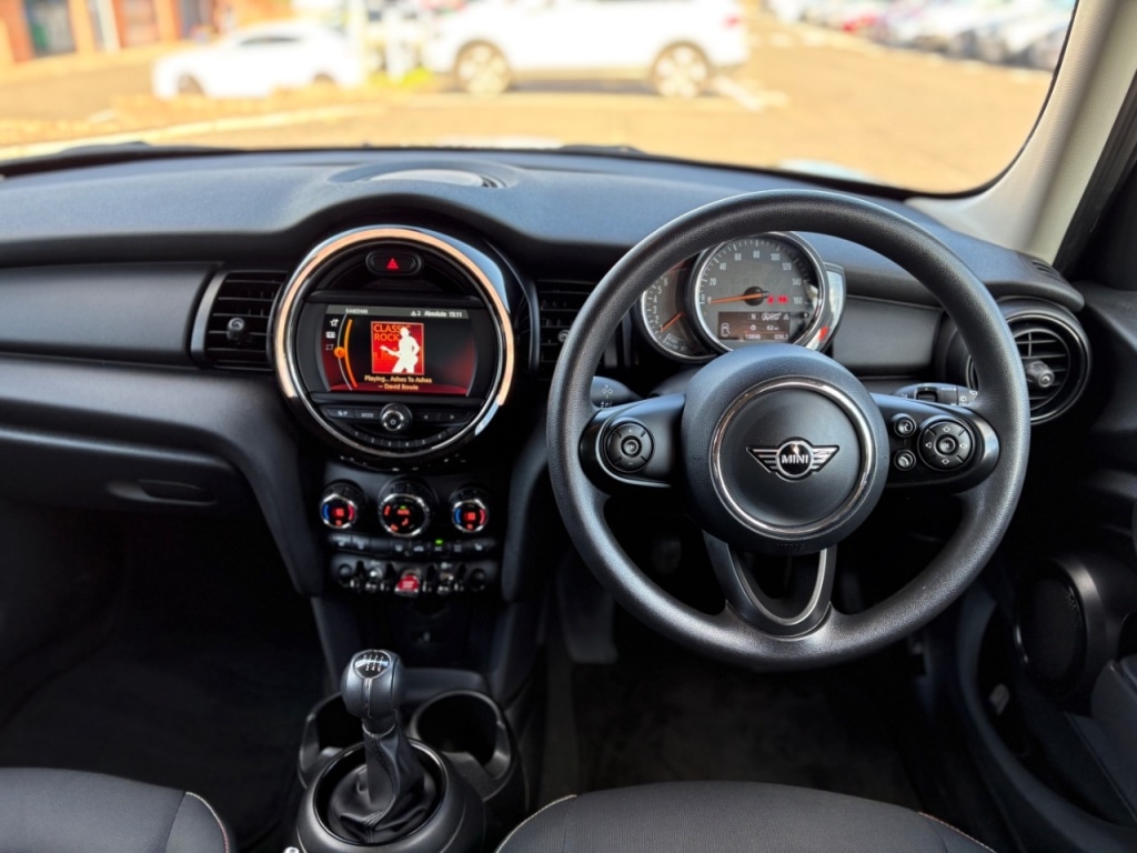 Used MINI Hatch 2019 for sale - 76840459: Photo 26