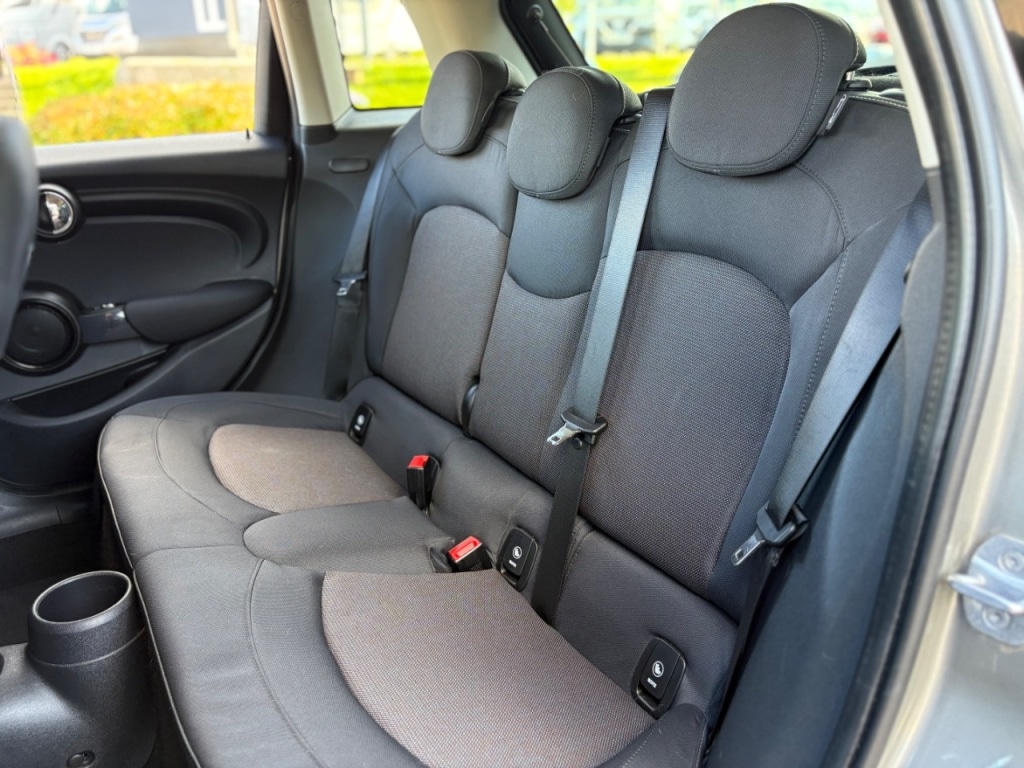 Used MINI Hatch 2019 for sale - 76840459: Photo 29