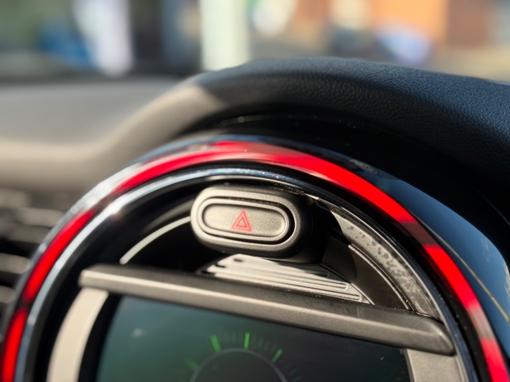 Used MINI Hatch 2019 for sale - 76840459: Photo 42