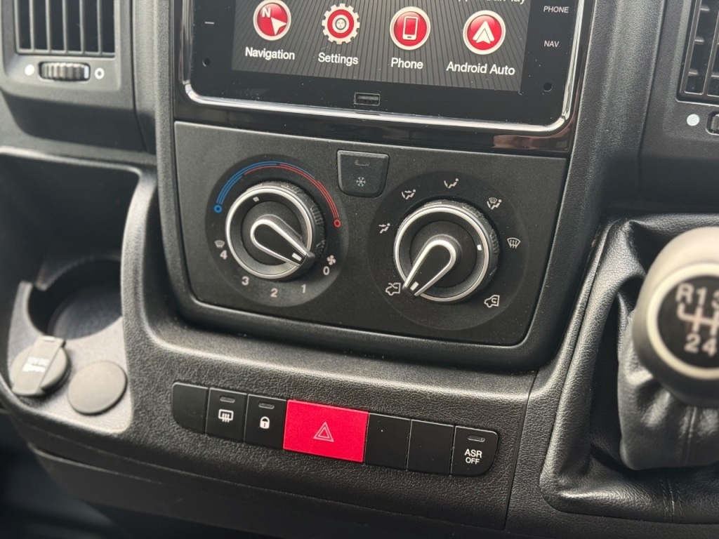 Used Peugeot Boxer 2024 for sale - 76840492: Photo 16