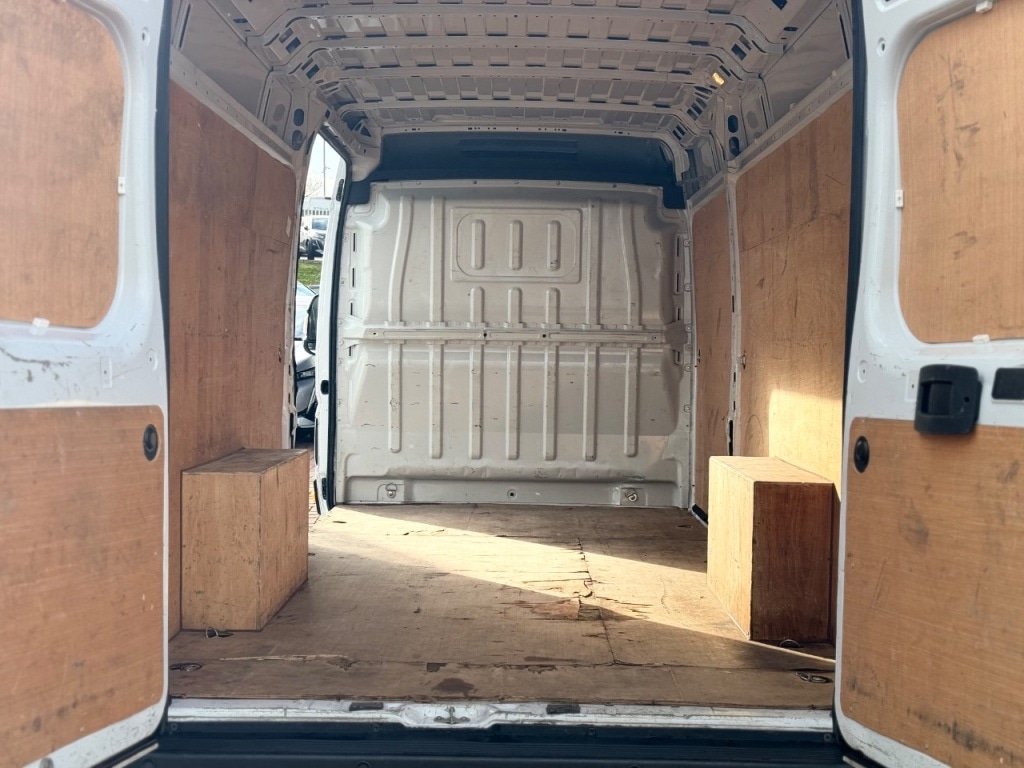 Used Peugeot Boxer 2024 for sale - 76840492: Photo 36