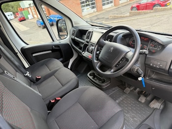 Used Peugeot Boxer 2024 for sale - 76840492: Photo