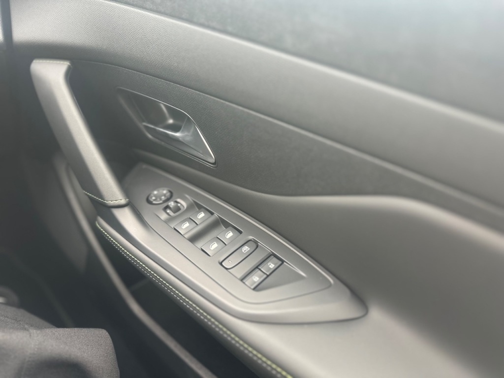 Used Peugeot 308 2025 for sale - 76840468: Photo 29