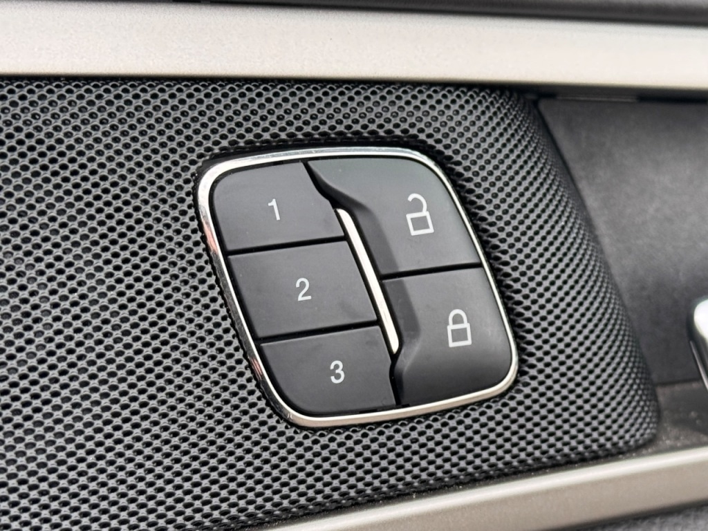 Used Ford Mondeo 2017 for sale - 76840508: Photo 35