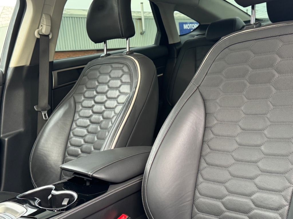 Used Ford Mondeo 2017 for sale - 76840508: Photo 48