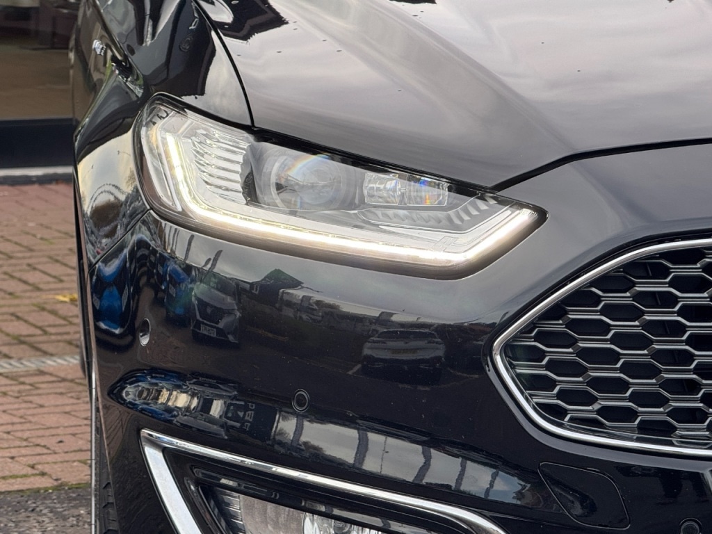 Used Ford Mondeo 2017 for sale - 76840508: Photo 5