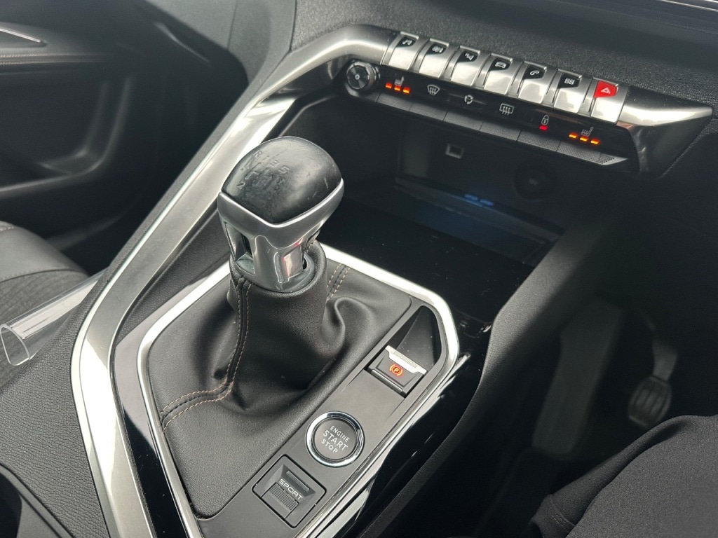 Used Peugeot 3008 2020 for sale - 77850505: Photo 11