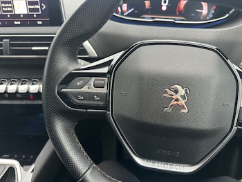 Used Peugeot 3008 2020 for sale - 77850505: Photo