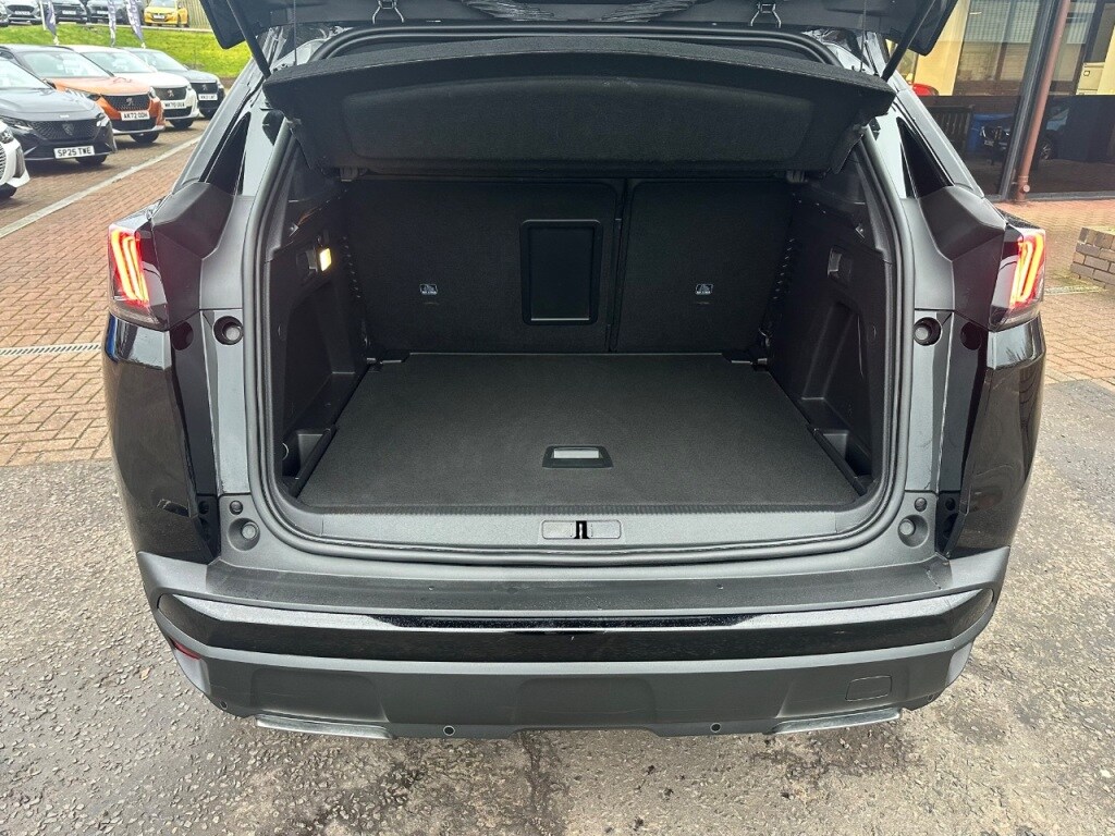 Used Peugeot 3008 2022 for sale - 77676107: Photo 13