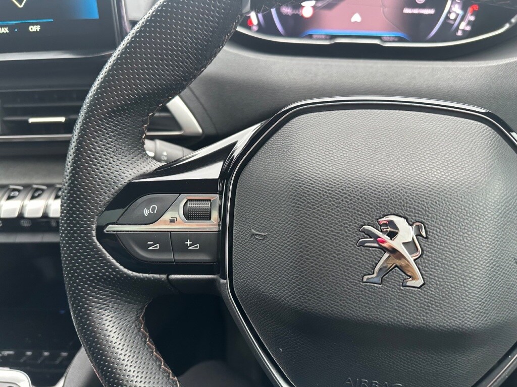 Used Peugeot 3008 2022 for sale - 77676107: Photo 25