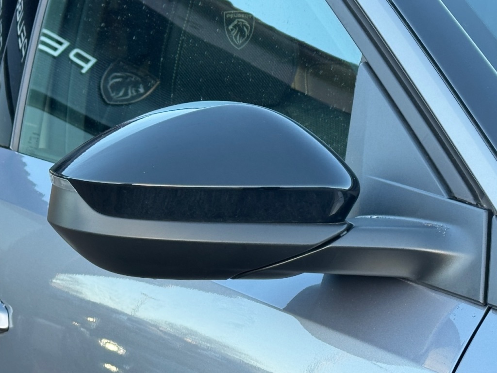 Used Peugeot E-3008 2025 for sale - 77095879: Photo 10