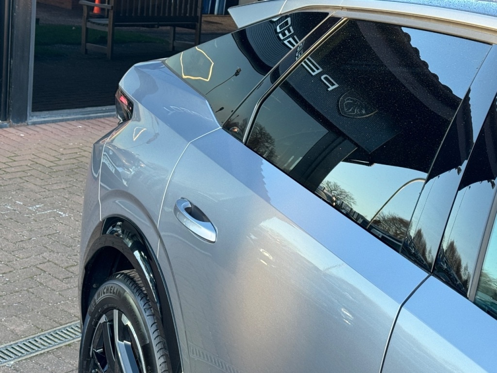 Used Peugeot E-3008 2025 for sale - 77095879: Photo 16