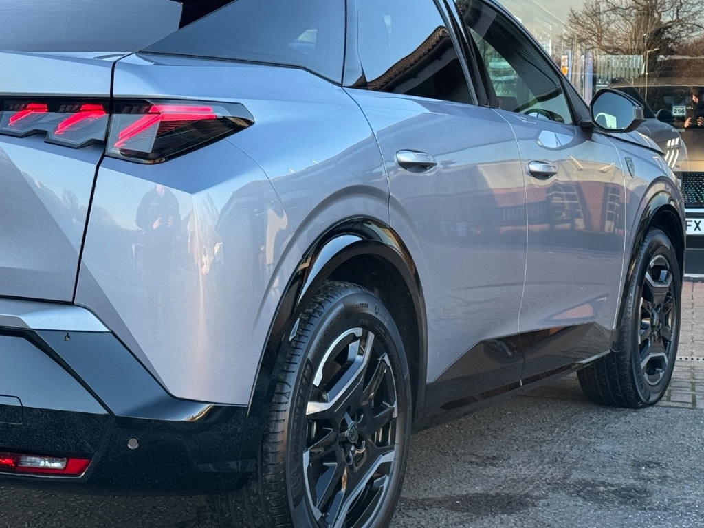 Used Peugeot E-3008 2025 for sale - 77095879: Photo 20