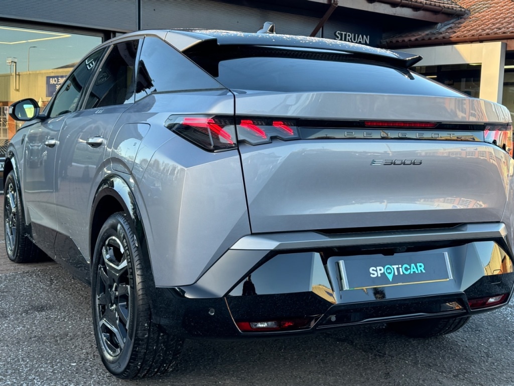 Used Peugeot E-3008 2025 for sale - 77095879: Photo 22