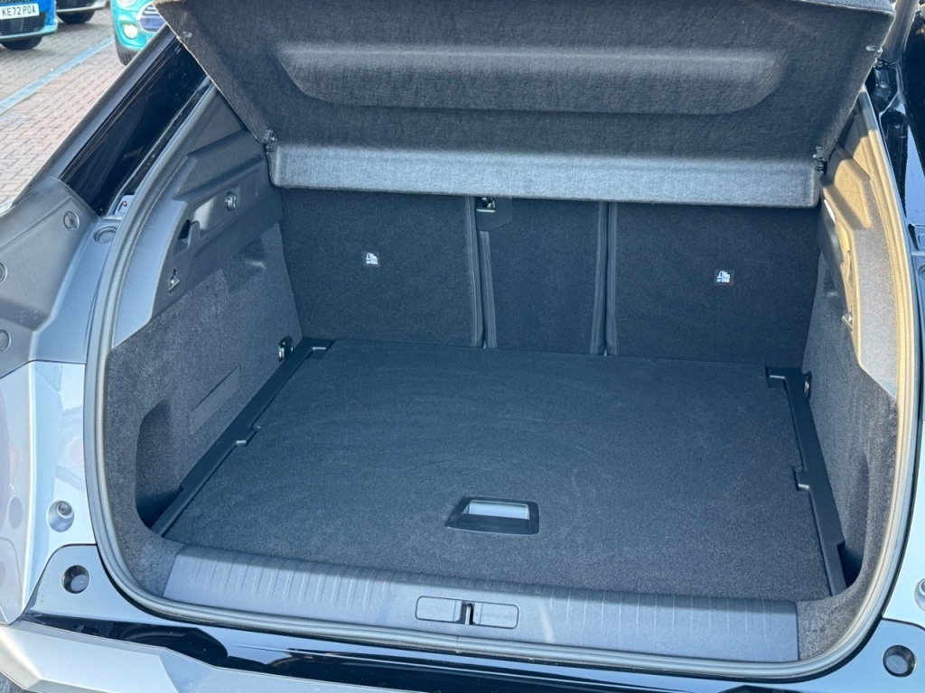 Used Peugeot E-3008 2025 for sale - 77095879: Photo 58