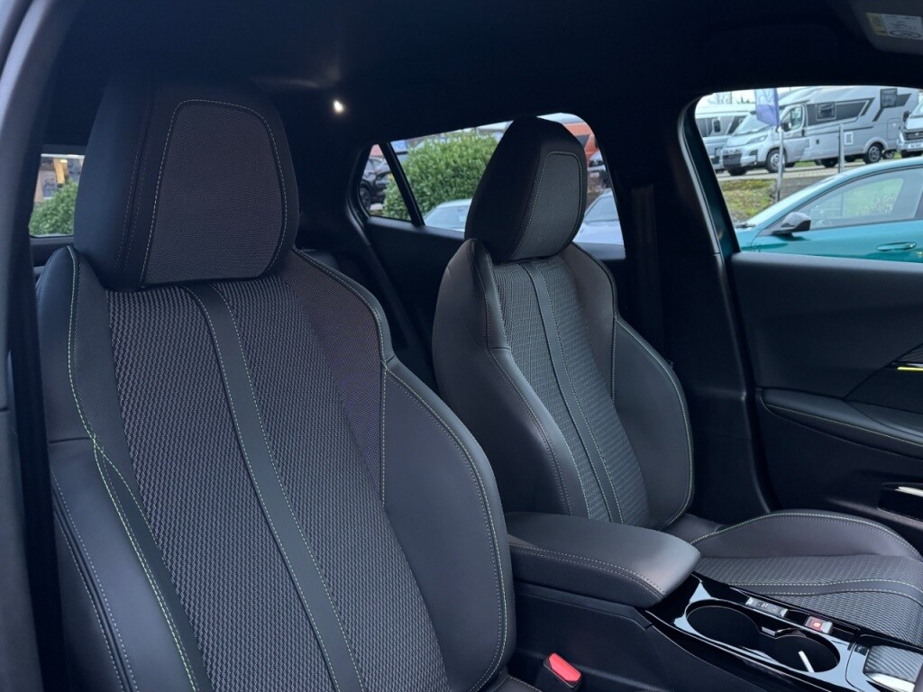 Used Peugeot 2008 2025 for sale - 76840539: Photo 27