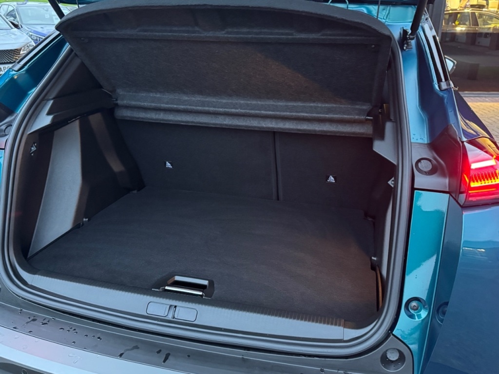 Used Peugeot 2008 2025 for sale - 76840539: Photo 60