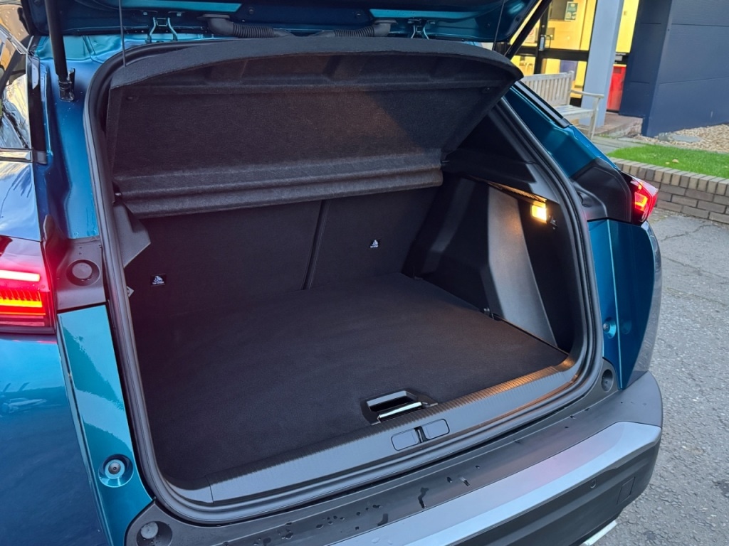 Used Peugeot 2008 2025 for sale - 76840539: Photo 61