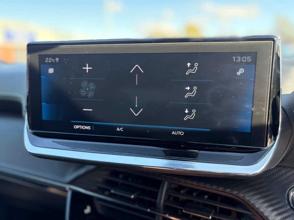 Used Peugeot 2008 2021 for sale - 76830473: Photo 12