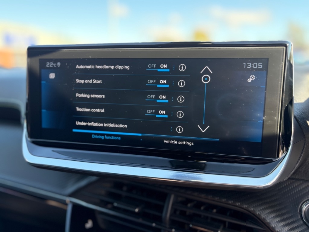 Used Peugeot 2008 2021 for sale - 76830473: Photo 13