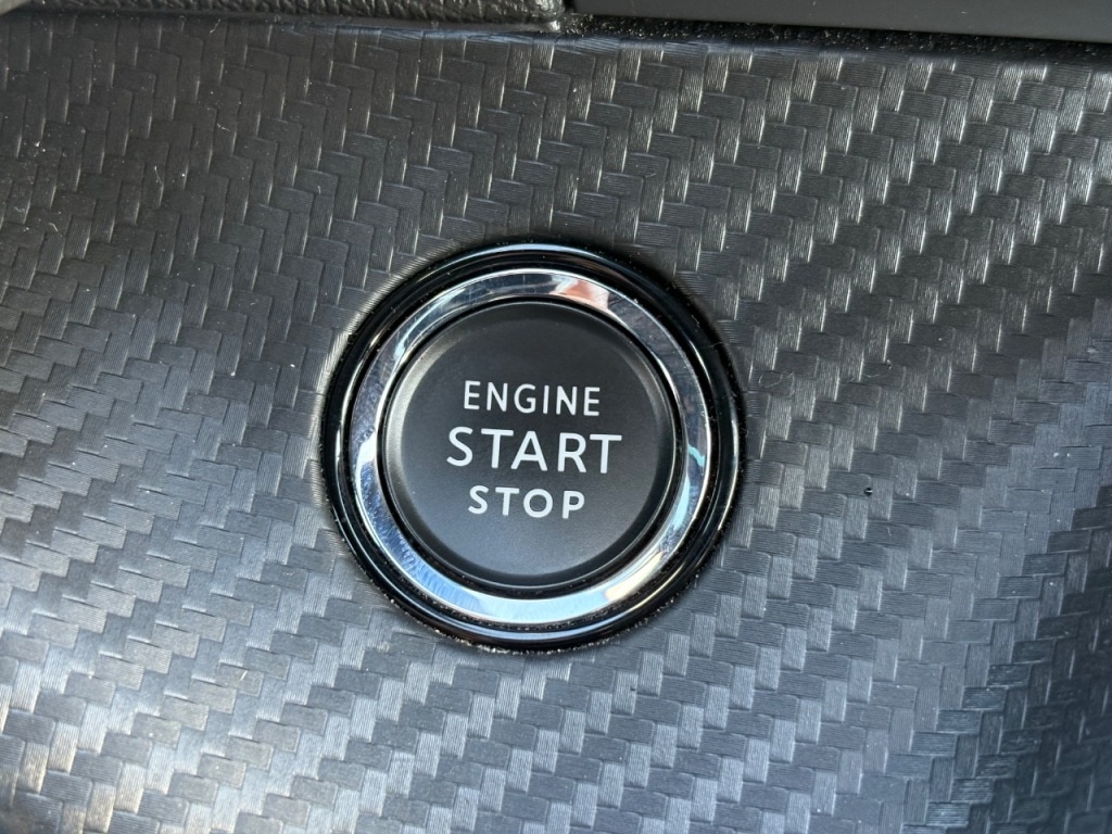 Used Peugeot 2008 2021 for sale - 76830473: Photo 23