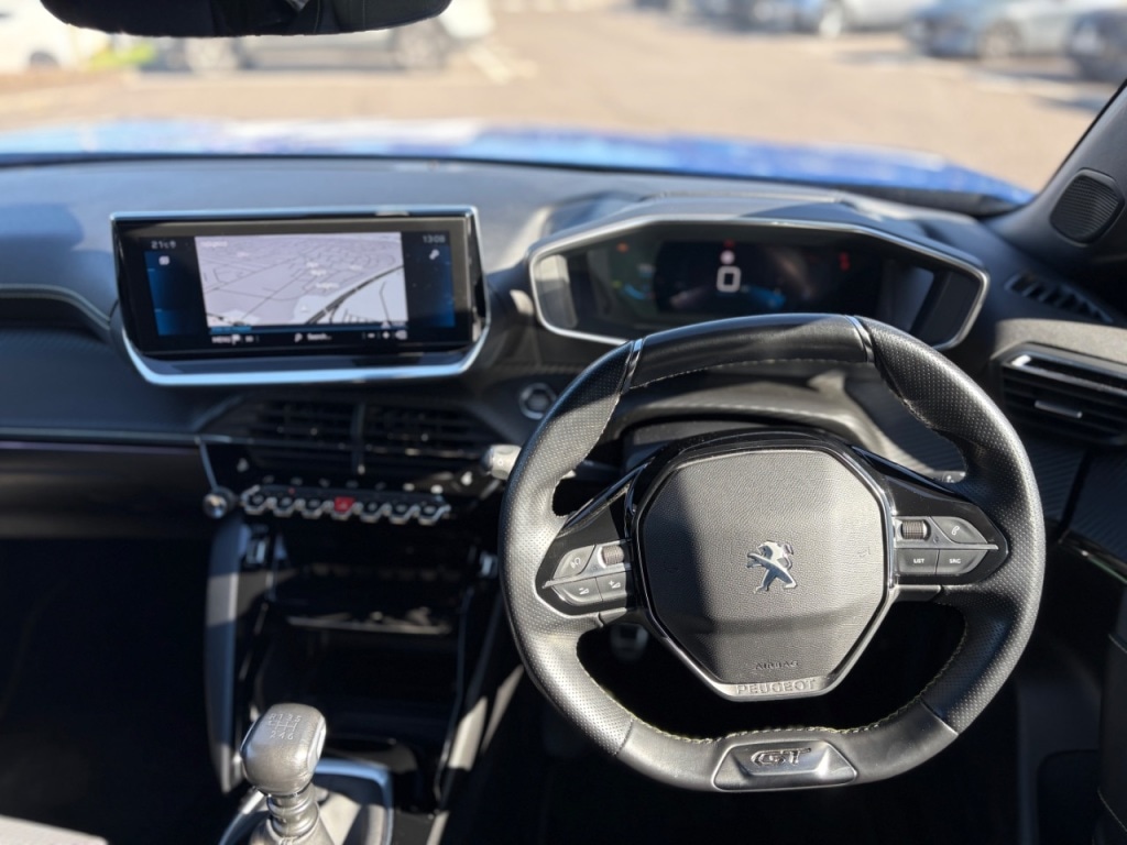 Used Peugeot 2008 2021 for sale - 76830473: Photo 32