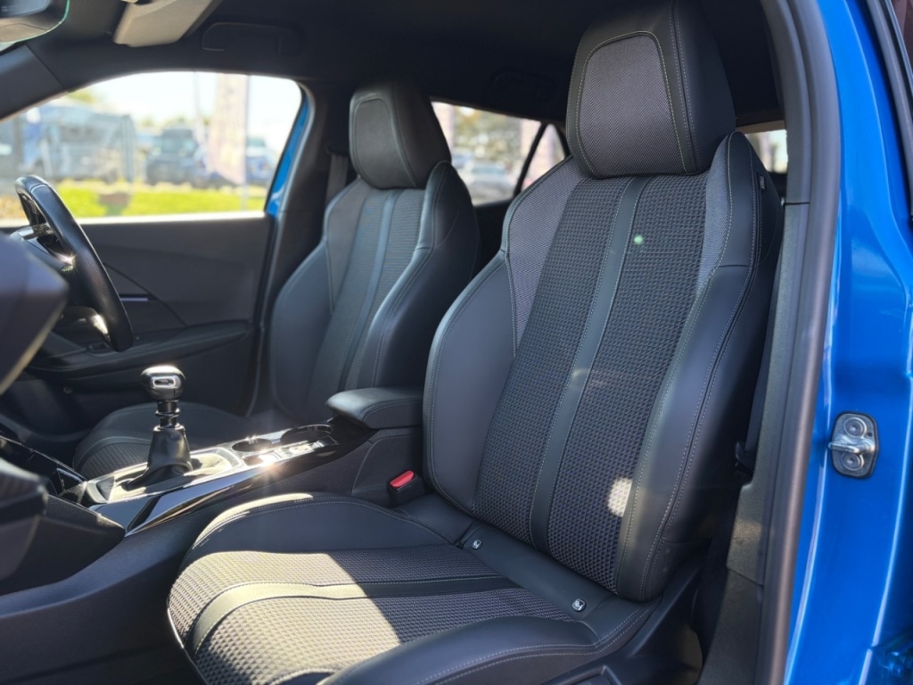 Used Peugeot 2008 2021 for sale - 76830473: Photo 38