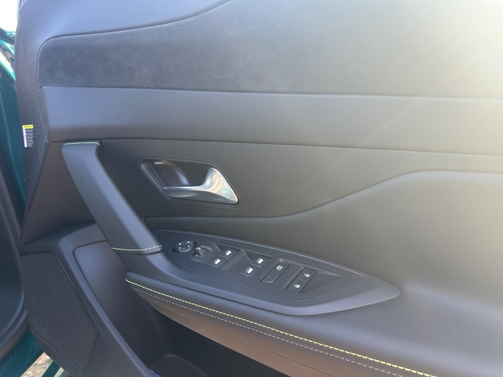 Used Peugeot 308 2025 for sale - 77967774: Photo 12