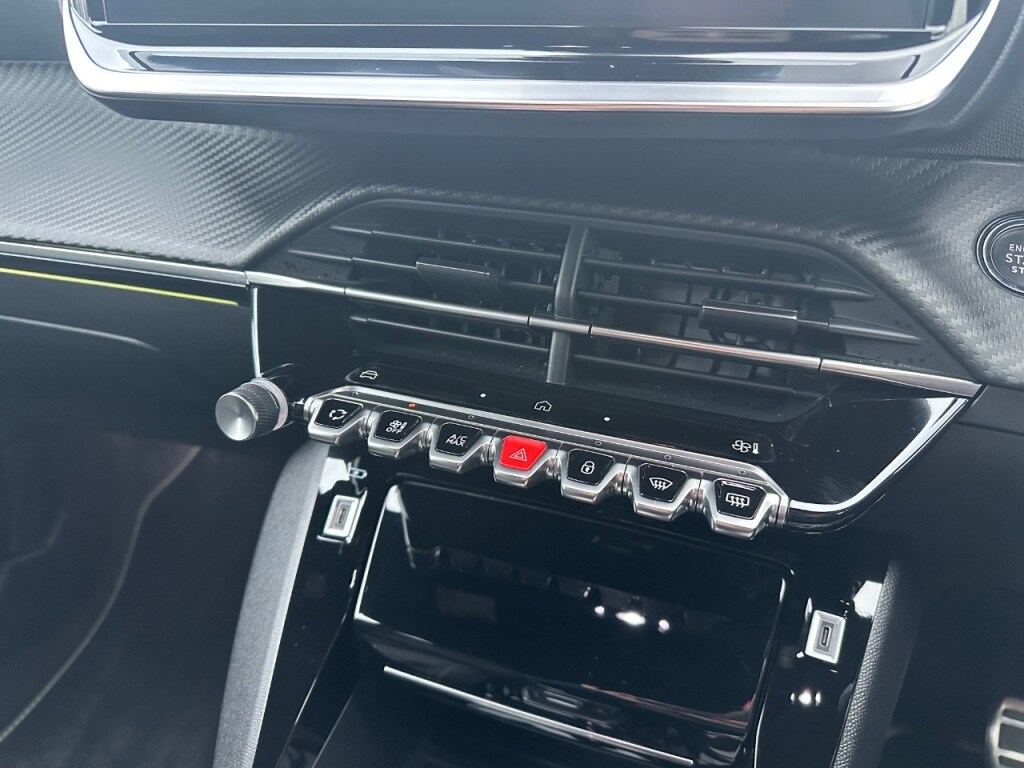 Used Peugeot 2008 2023 for sale - 77516376: Photo 17