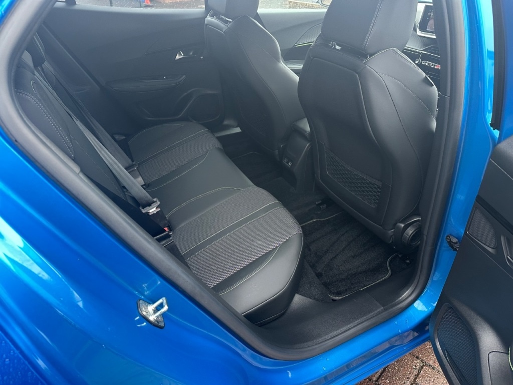 Used Peugeot 2008 2023 for sale - 77516376: Photo 5