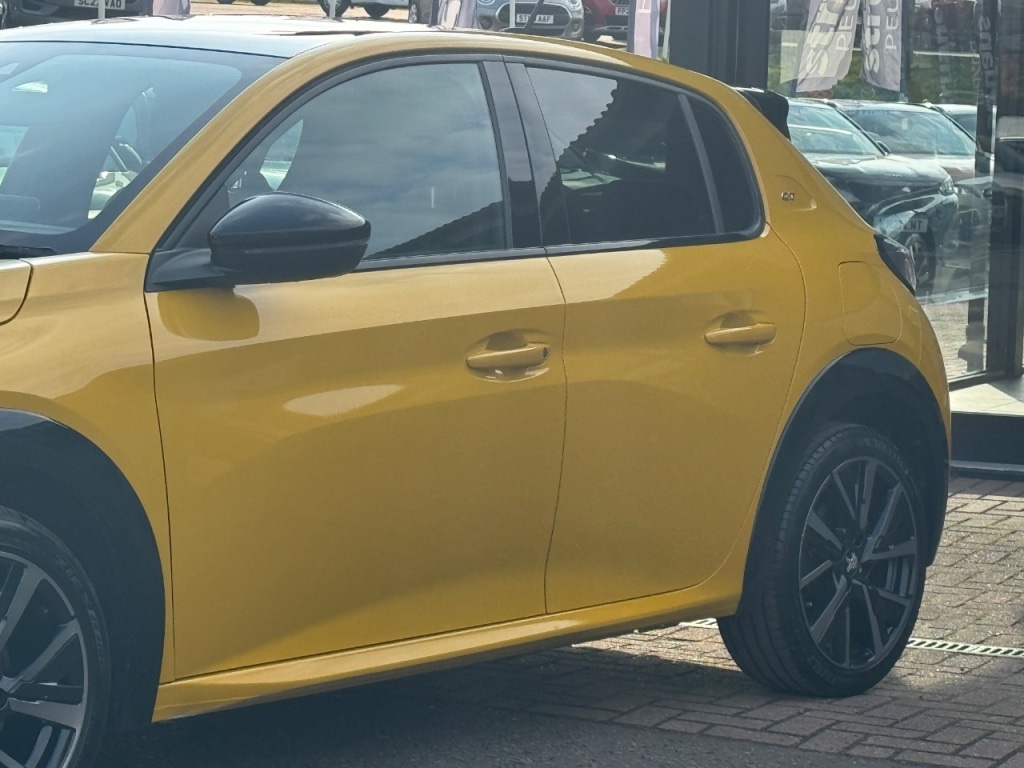 Used Peugeot 208 2023 for sale - 77747461: Photo 13