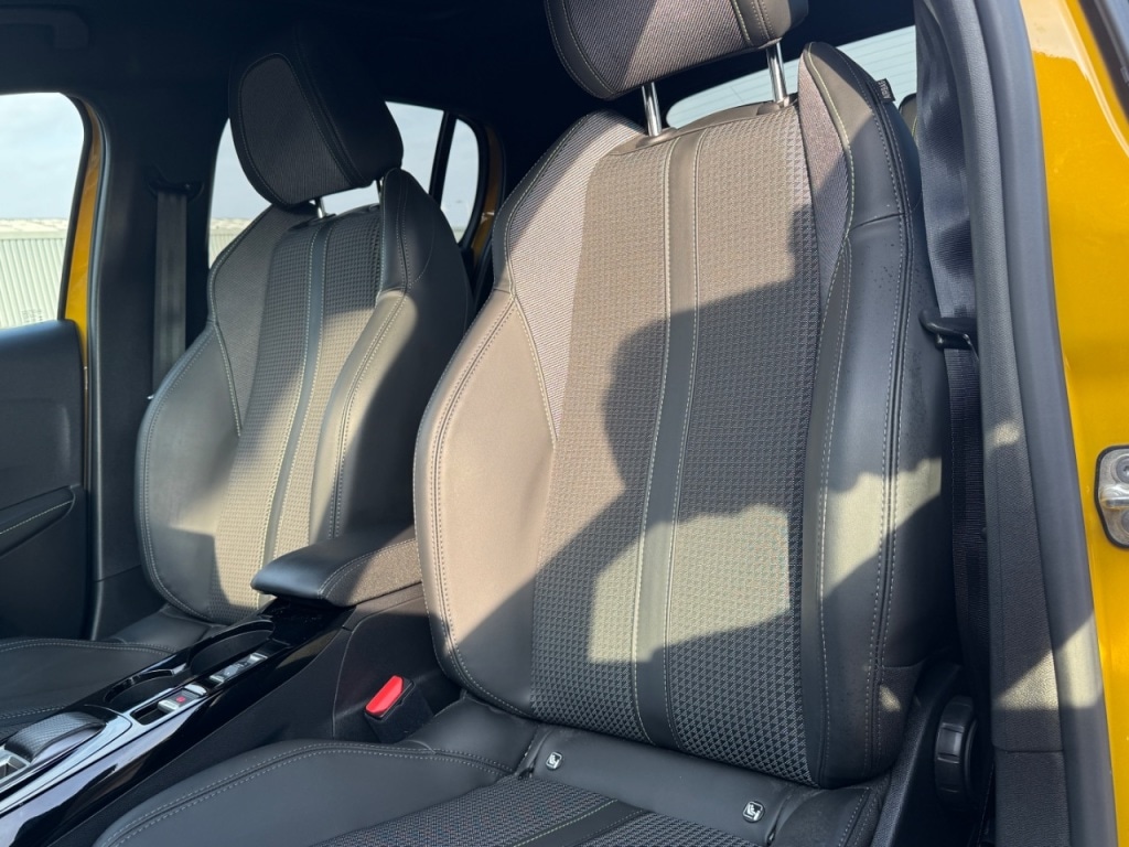 Used Peugeot 208 2023 for sale - 77747461: Photo 37